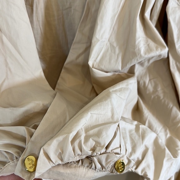 Eenk POUPEE Shirred Collarless Ivory Jacket with detachable sleeves - Picture 10 of 15